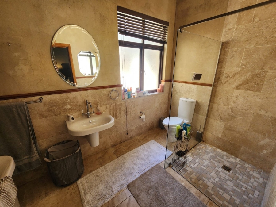 3 Bedroom Property for Sale in Linkside Western Cape